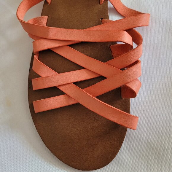 Forever 21 Gladiator Strappy Flat Sandals SZ 6.5 - Picture 8 of 10